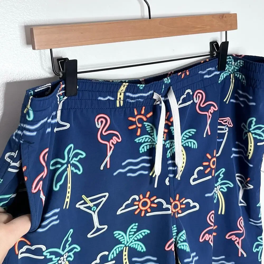 Chubbies Neon Flamingo Palm Tree Swim Trunks Men’s Large Blue